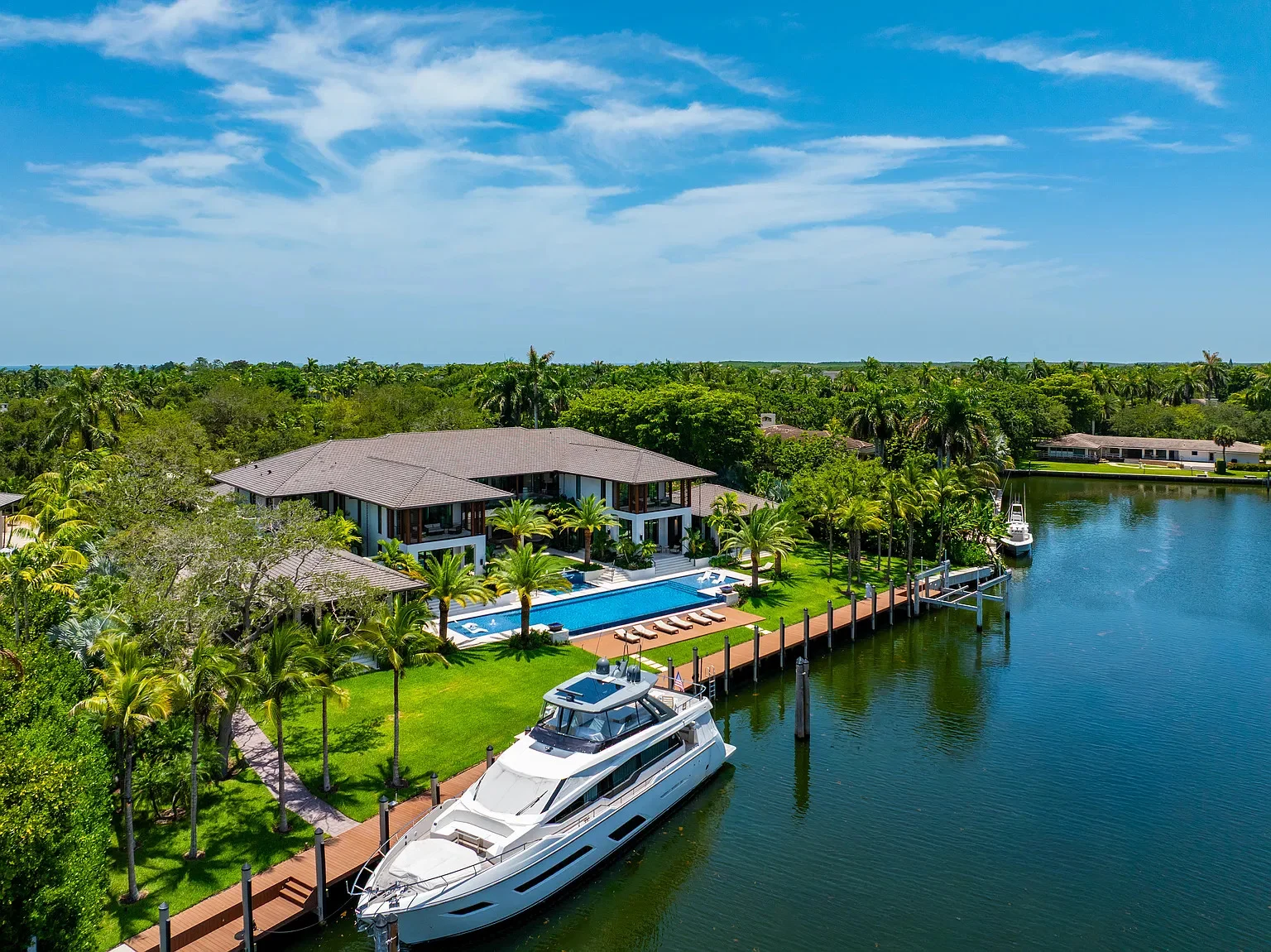 Gables Estates neighborhood waterfront