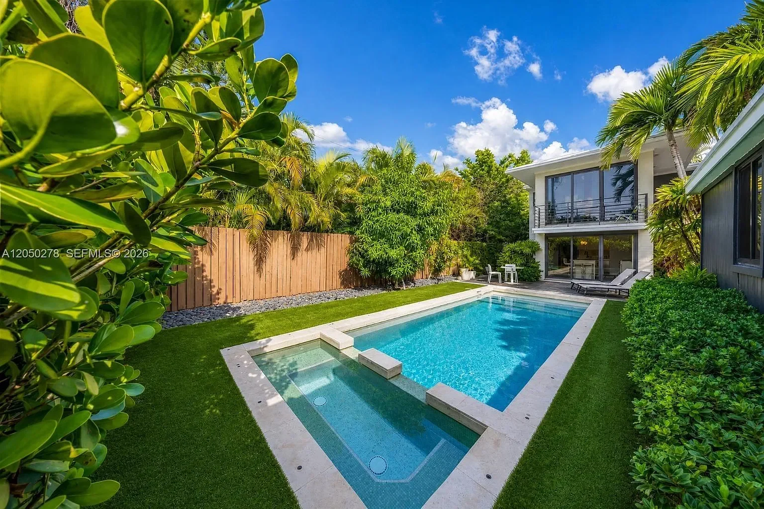 Normandy Isles neighborhood editorial imagery