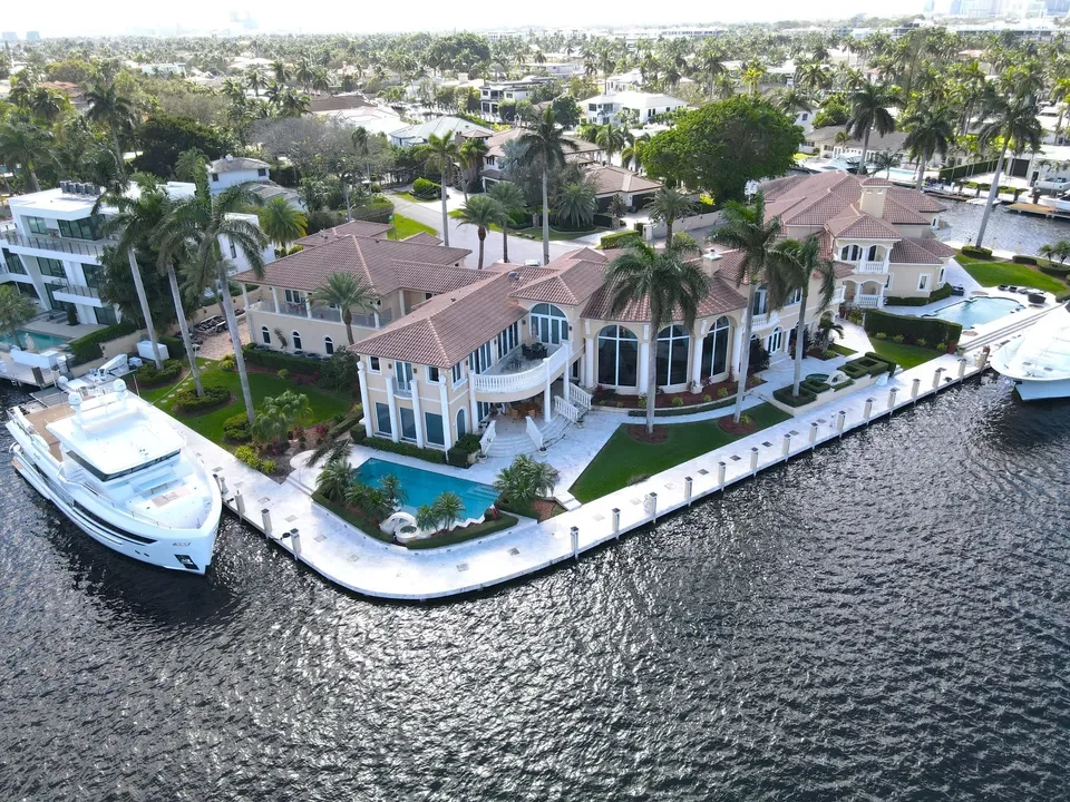 Seven Isles neighborhood editorial imagery